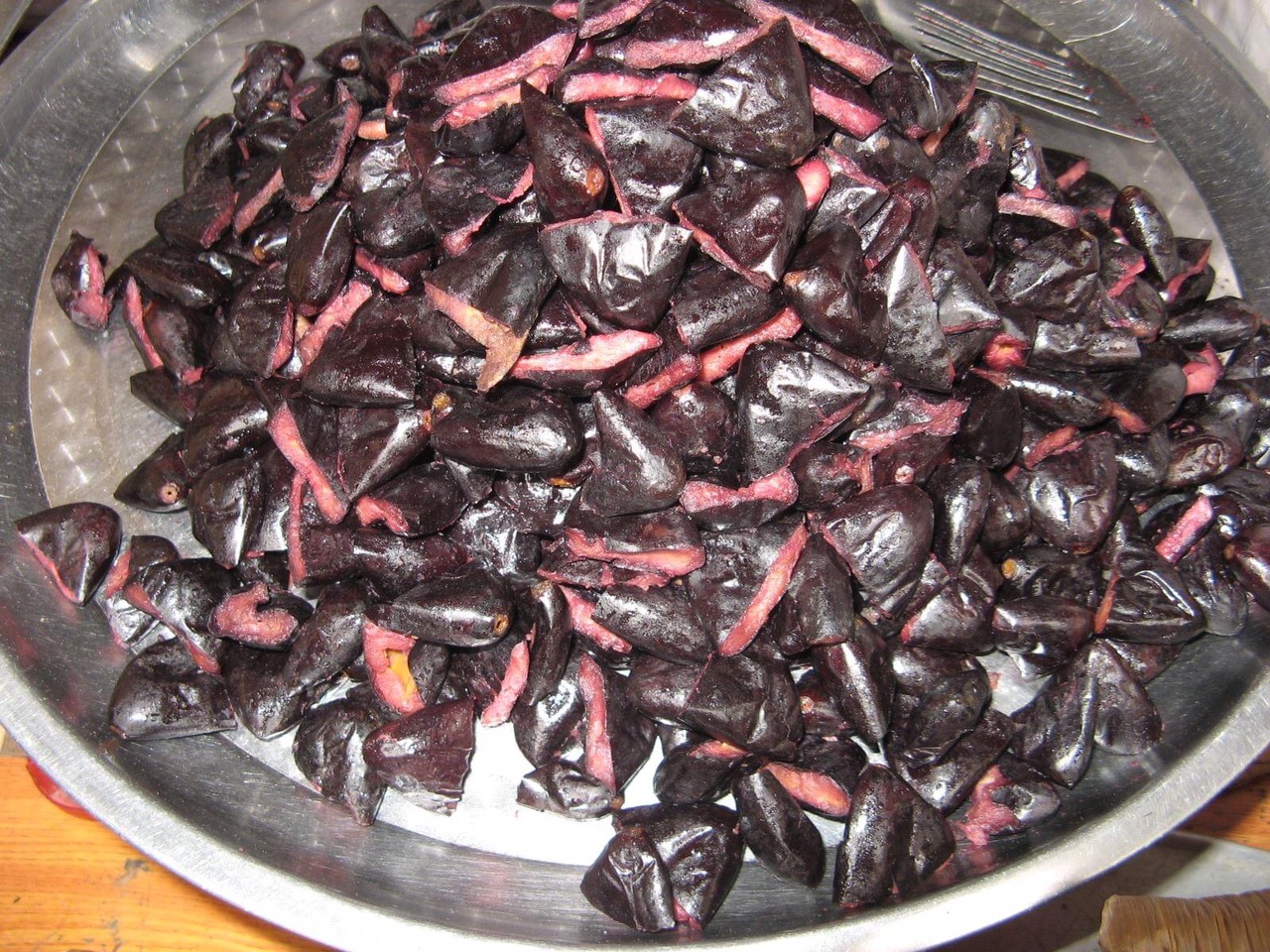 Cửa hàng bán Trám đen ỏm sẵn giá tốt