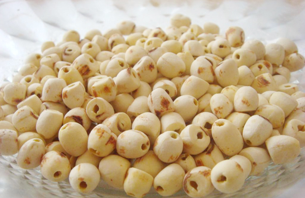 Hạt sen khô - 390k/kg Hạt sen khô - 390k/kg