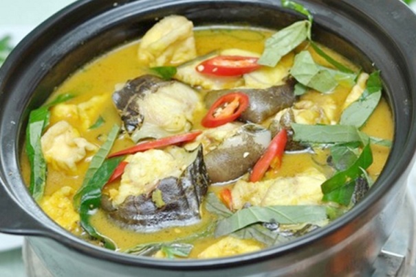 ca chinh om chuoi dau Cá Chình om chuối đậu