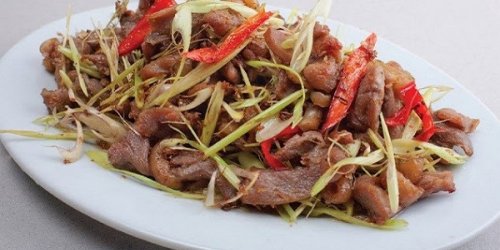 Gà Đông Tảo Xào Sả Ớt