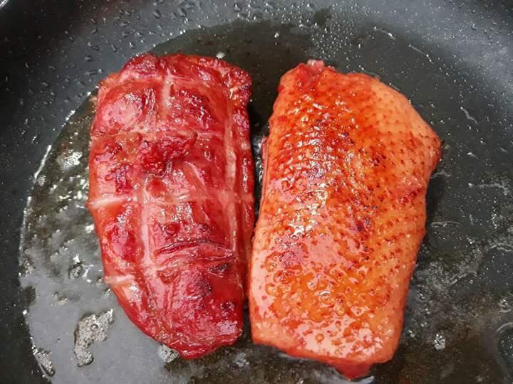 lườn ngỗng áp chảo 